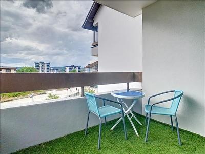 Appartement - 84 m² - 4 pièces