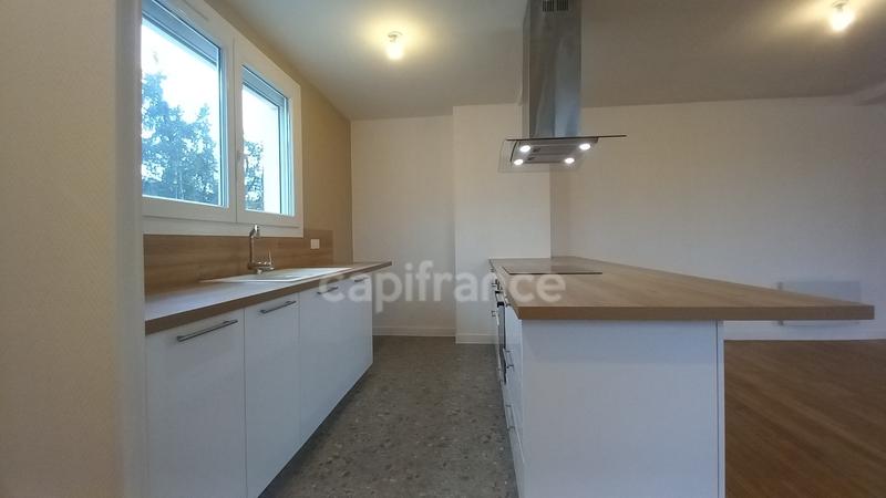 Appartement - 100 m² - 3 pièces