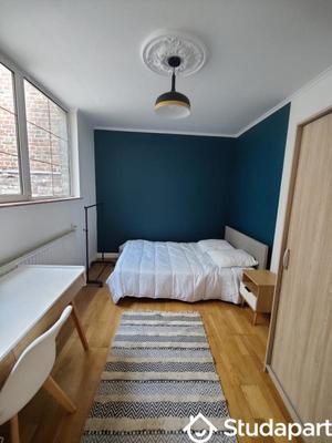 Chambre - 13 m² - 1 pièce