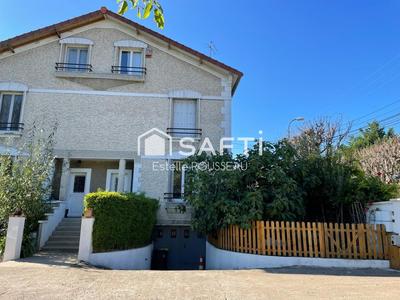 Maison - 135 m² - 6 pièces
