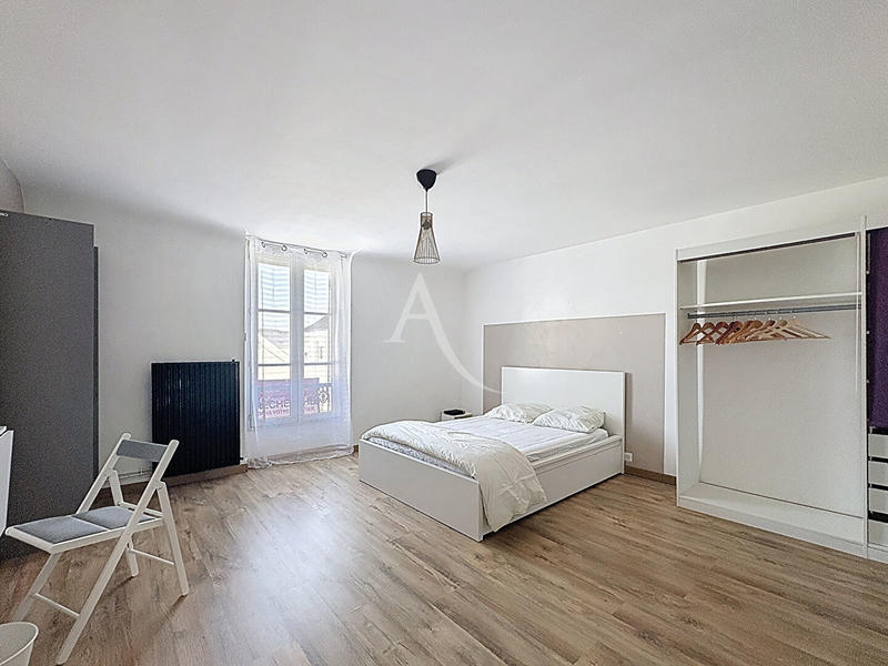 Appartement - 92 m² - 4 pièces