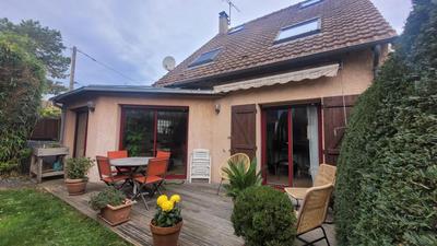 Maison - 117 m² - 6 pièces