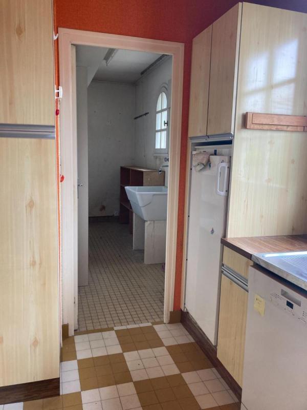 Maison traditionnelle - 244 m² - 7 pièces