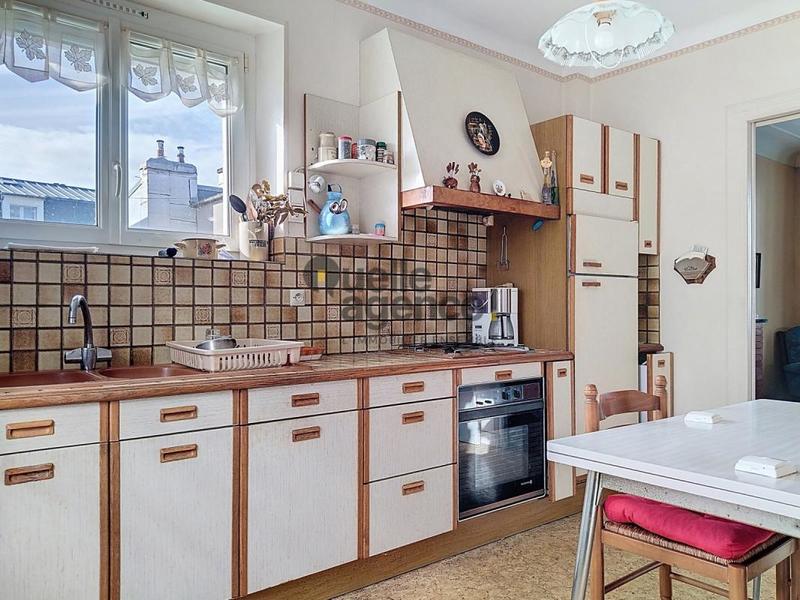 Maison - 108 m² - 7 pièces