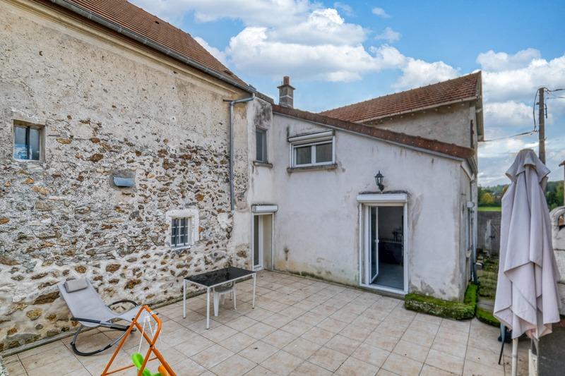 Maison - 141 m² - 6 pièces