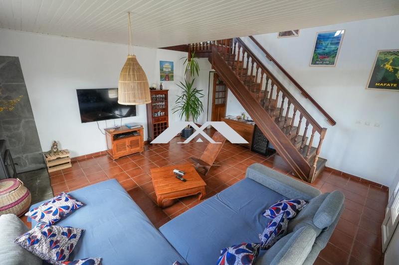 Villa - 196 m² - 8 pièces