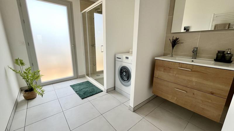 Appartement - 142 m² - 5 pièces