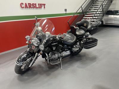 Yamaha 1100 Dragastar Dragstar