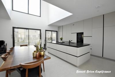 Maison - 188 m² - 6 pièces