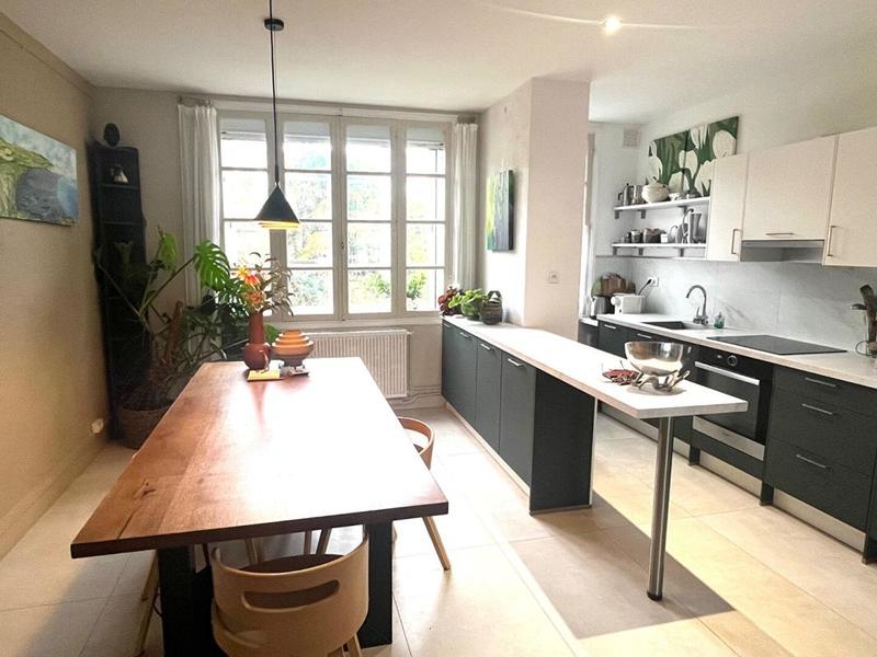 Appartement - 101 m² - 4 pièces