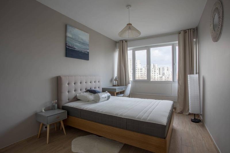 Appartement - 105 m² - 6 pièces