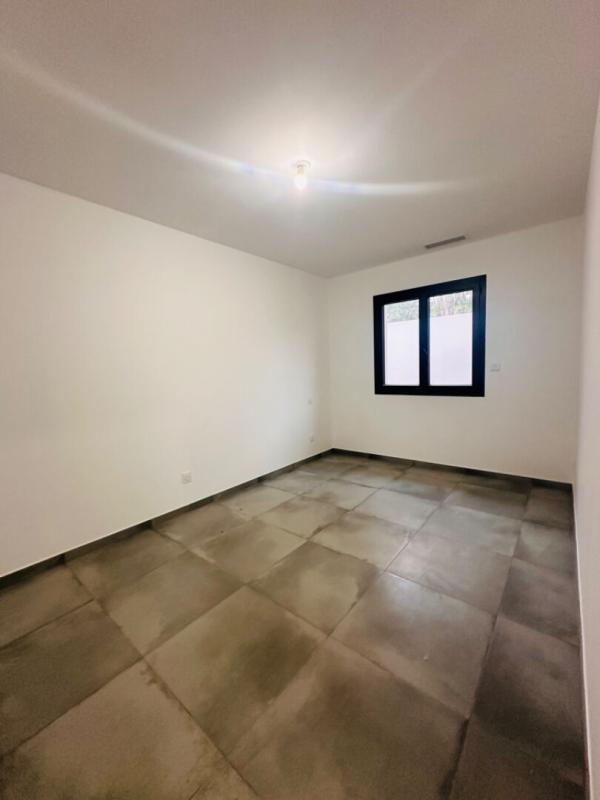 Maison - 101 m² - 4 pièces