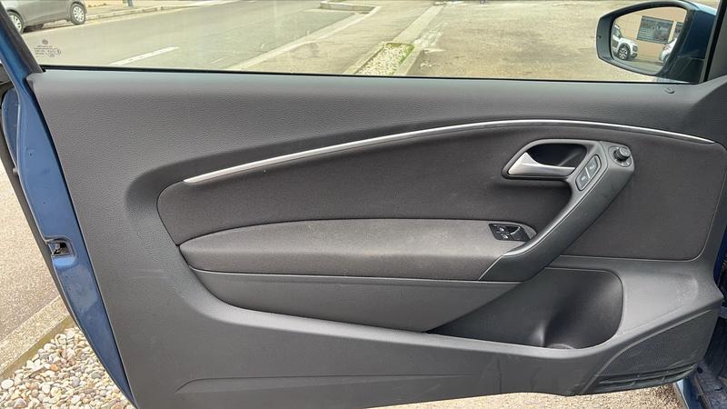 Volkswagen Polo 1.0 75 Lounge - Toit ouvrant