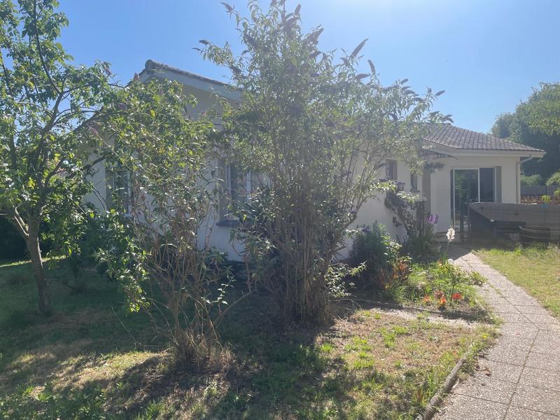 Maison - 100 m² - 5 pièces