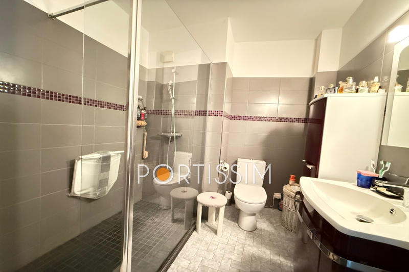 Appartement - 94 m² - 4 pièces