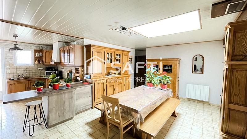 Maison - 97 m² - 6 pièces