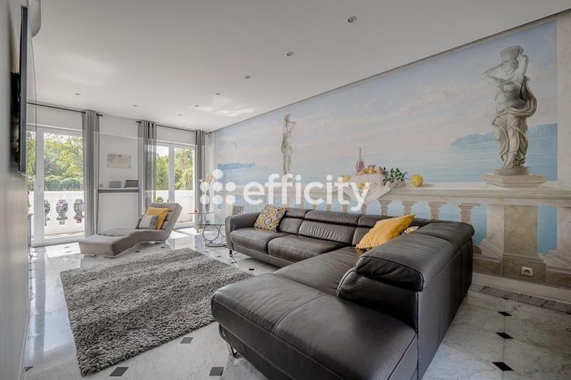 Maison - 179 m² - 6 pièces