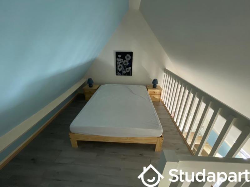 Chambre - 9 m² - 1 pièce