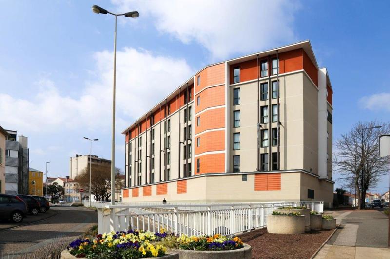 Studio - 18 m² - 1 pièce