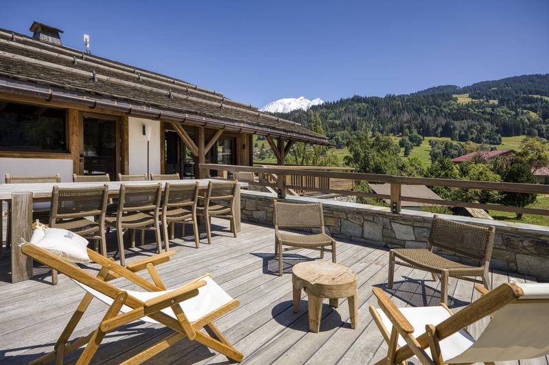 Châlet - 596 m² - 12 pièces