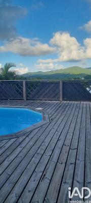 Maison - 94 m² - 5 pièces