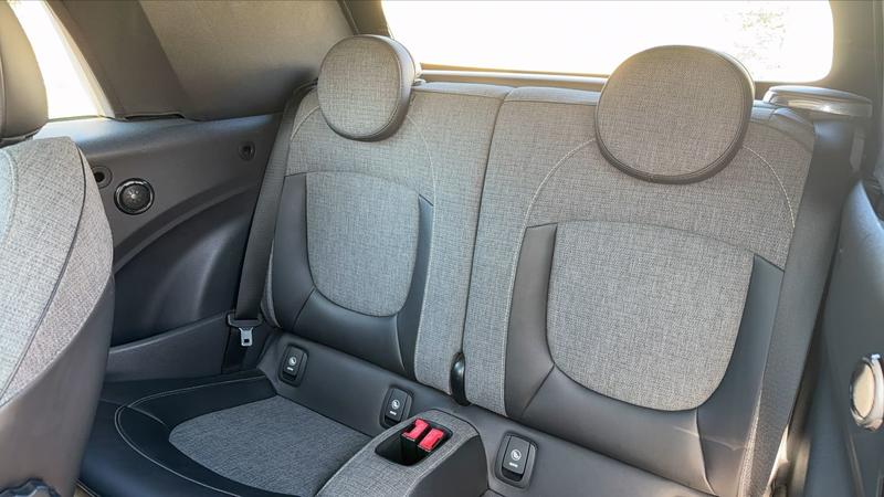 Mini Cabrio Mini Cabriolet F56 1.5 Cooper 136 Red Hot Chilli