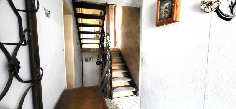 Maison - 97 m² - 5 pièces