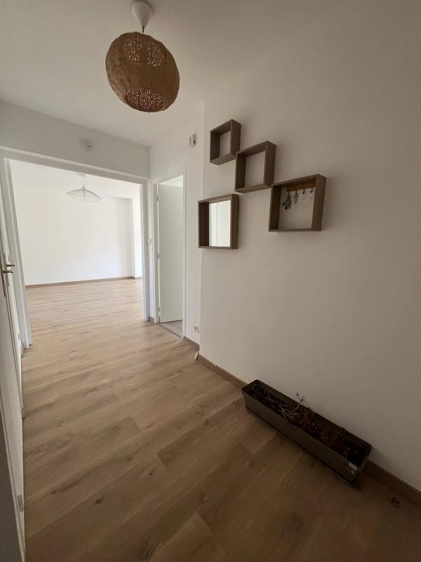 Appartement - 86 m² - 4 pièces