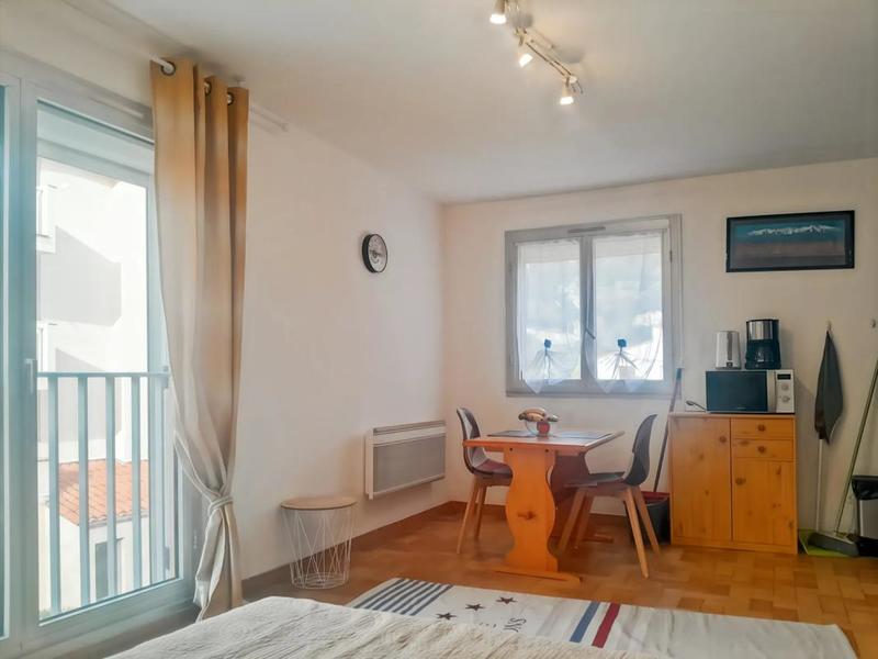 Studio - 27 m² - 1 pièce