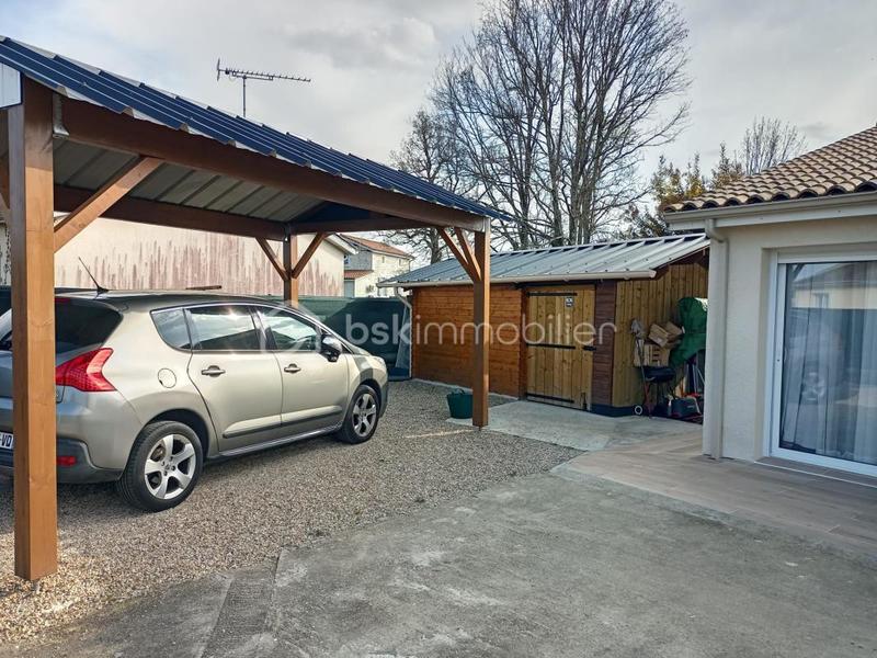 Maison - 80 m² - 4 pièces