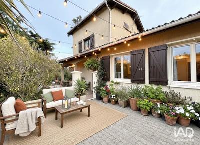 Maison - 153 m² - 7 pièces