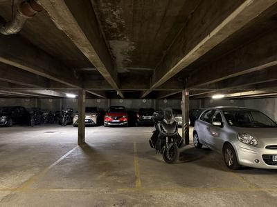 Parking / Garage - 10 m²