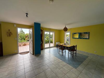 Maison - 112 m² - 5 pièces