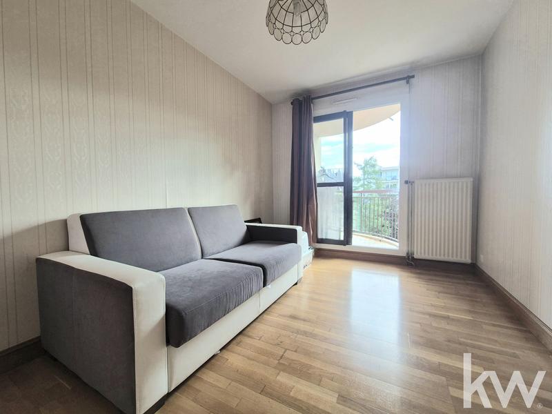 Appartement - 100 m² - 4 pièces