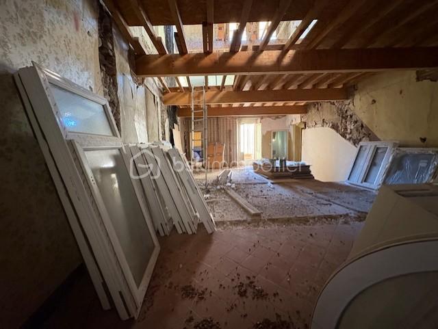 Immeuble - 250 m² - 9 pièces