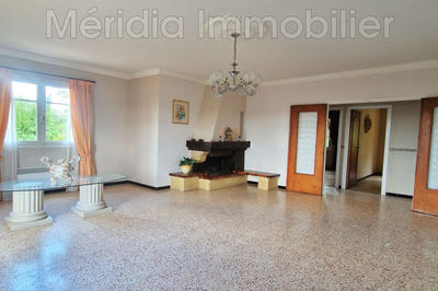 Villa - 165 m² - 6 pièces