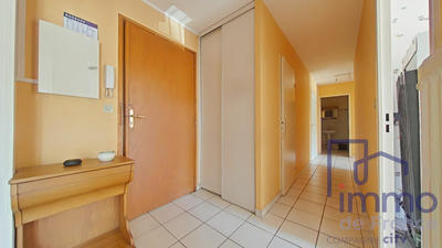 Appartement - 68 m² - 3 pièces