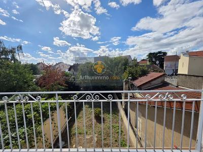 Immeuble - 122 m² - 7 pièces