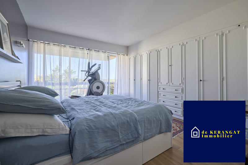 Appartement - 166 m² - 6 pièces