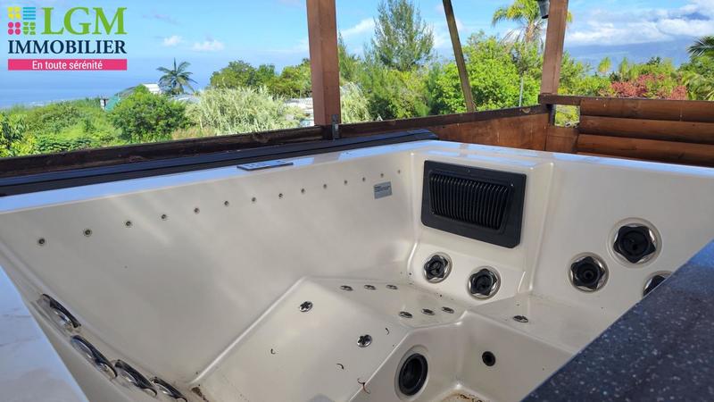 Immeuble - 330 m² - 11 pièces