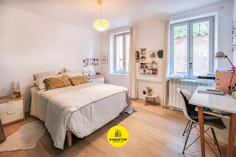 Maison - 193 m² - 7 pièces