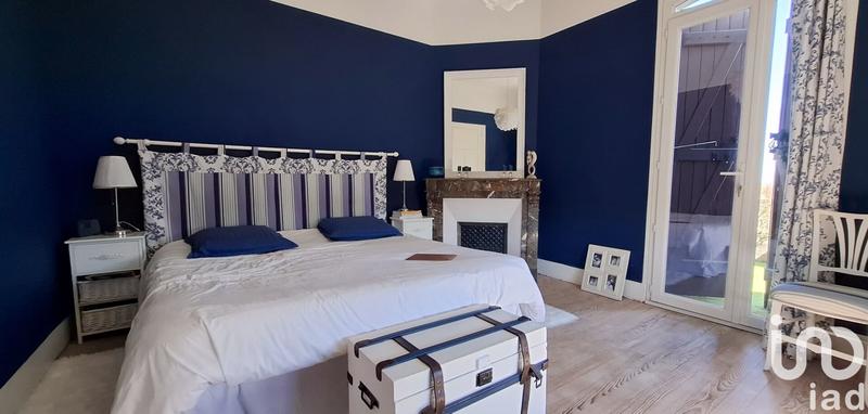 Maison de ville - 210 m² - 9 pièces