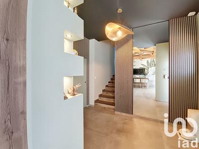 Maison - 166 m² - 6 pièces