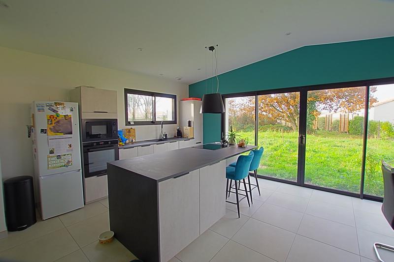 Maison traditionnelle - 110 m² - 4 pièces