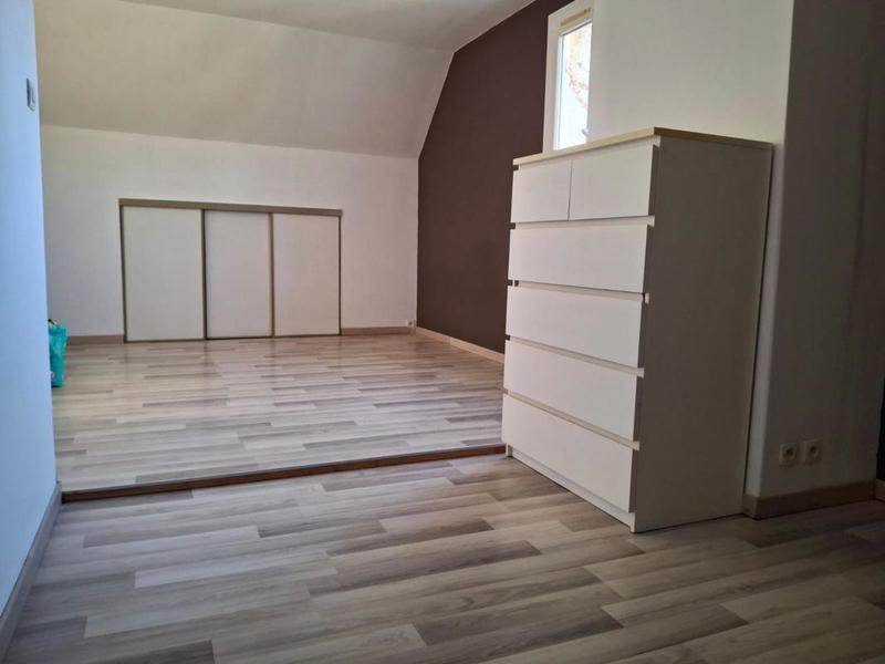 Maison - 186 m² - 7 pièces