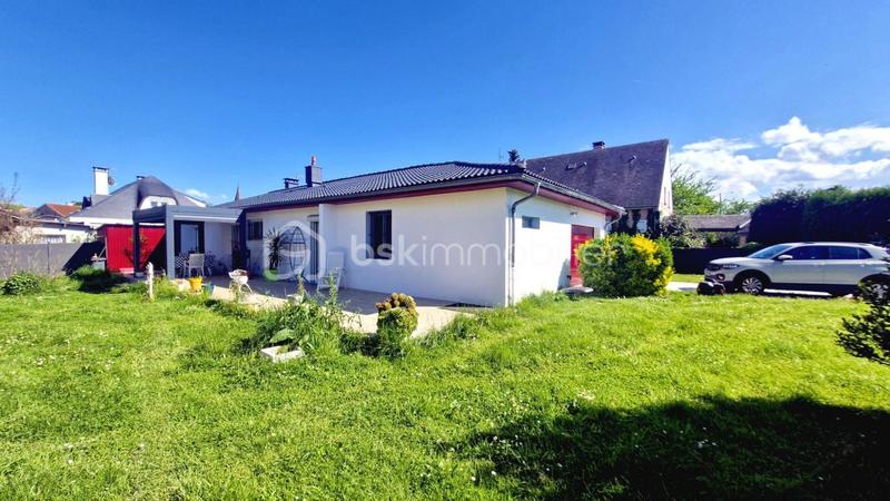 Maison - 110 m² - 4 pièces