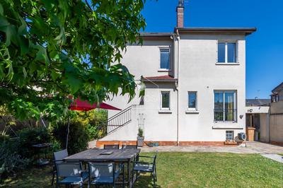 Maison - 134 m² - 6 pièces