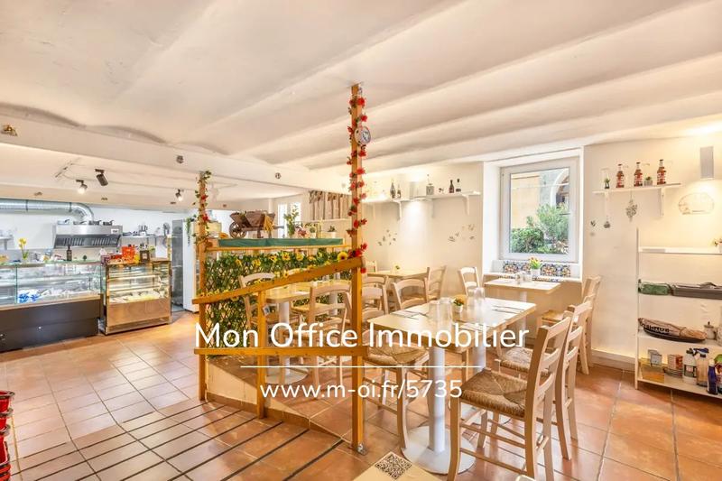 Fonds de commerce - Local commercial - 140 m²