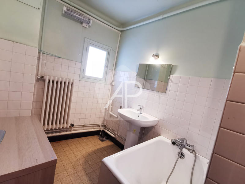 Maison ancienne - 185 m² - 5 pièces