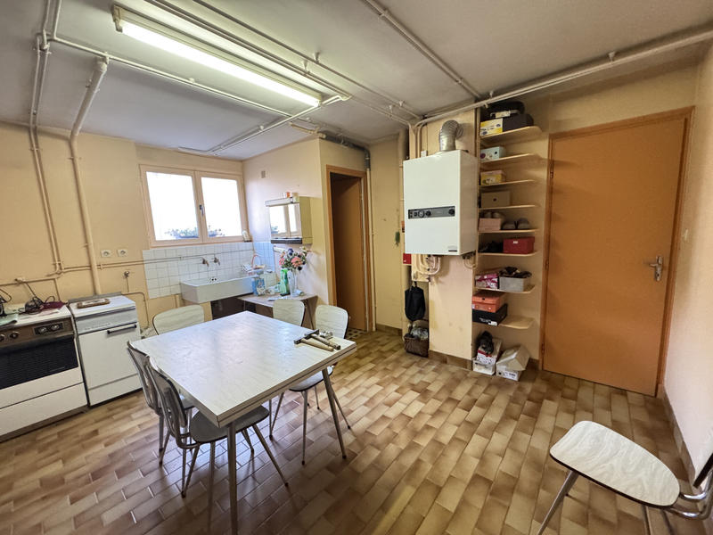 Appartement - 135 m² - 6 pièces